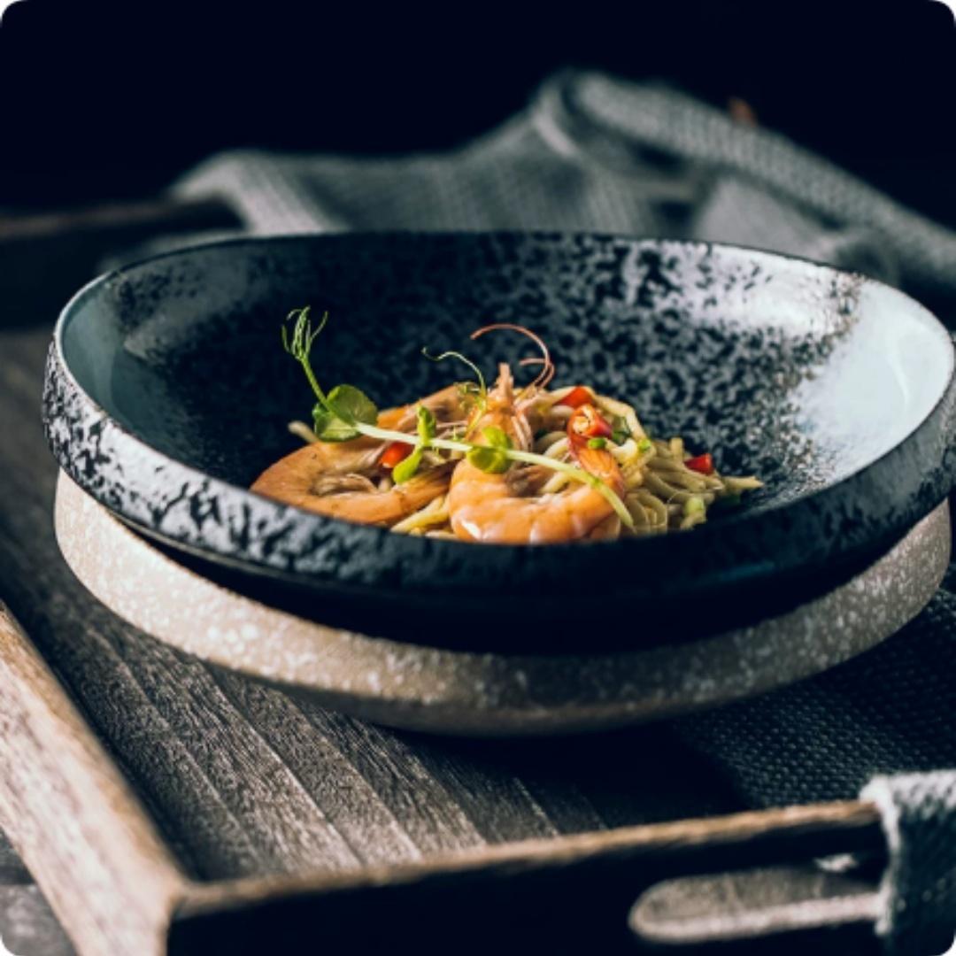 Assiette en Céramique Irrégulière Esprit Japonais